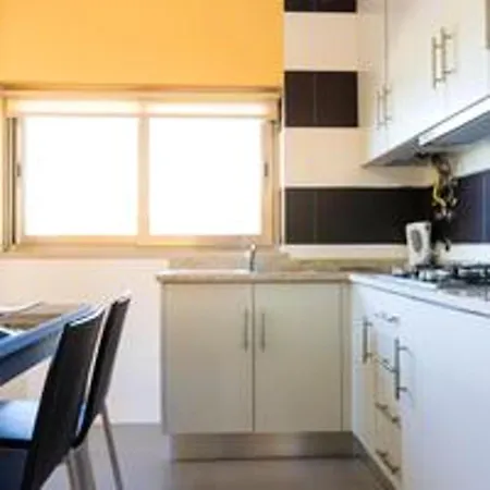 Comfortable Pinhel, Pool Nyaraló